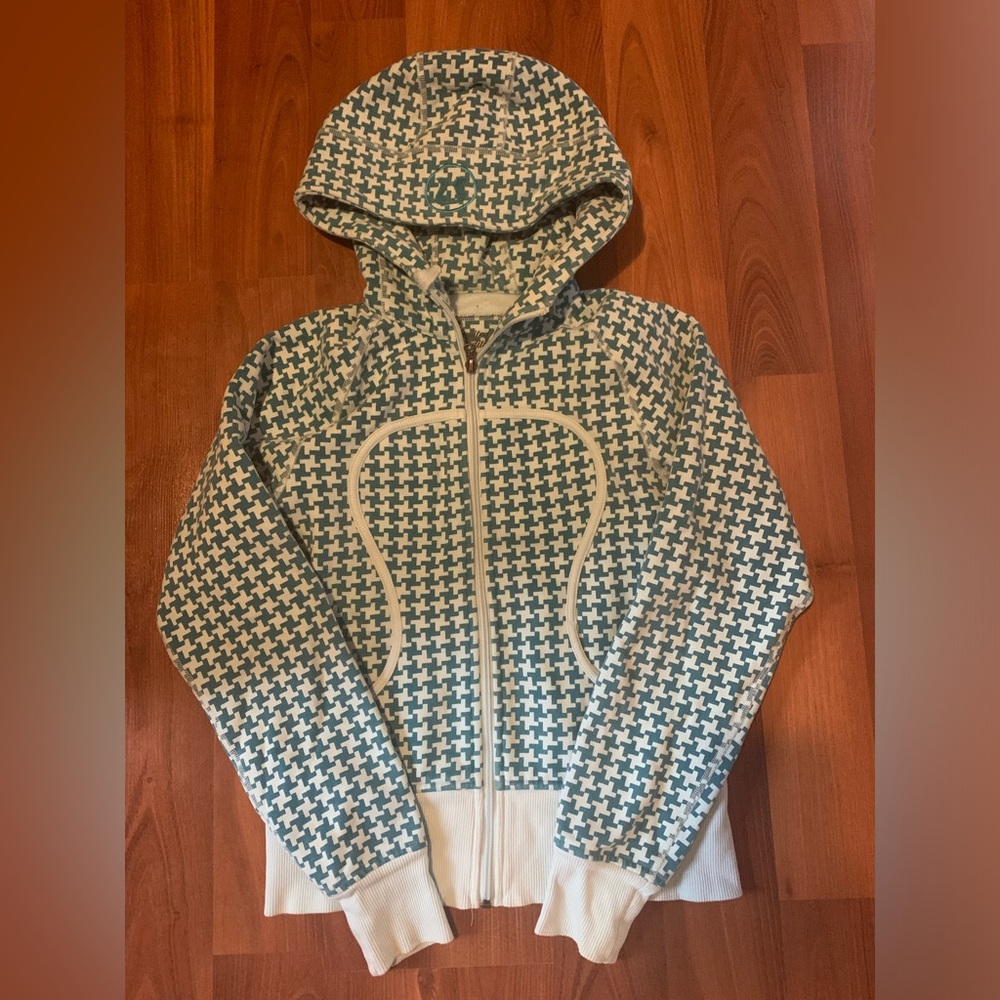 Lululemon zip up